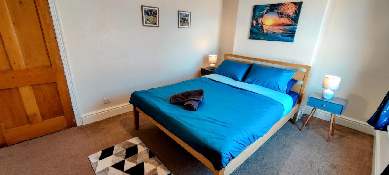Villa Rhubarb Terrace On The Coast - Sleeps 1-6 Colwyn Bay Exterior foto